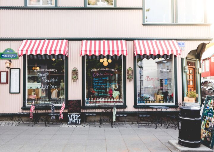 Fachada de Confeitaria Pequena